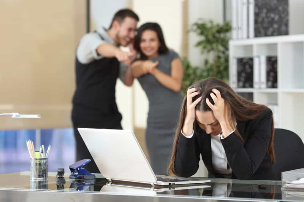 Harcèlement moral au travail : comment le reconnaître et s ...